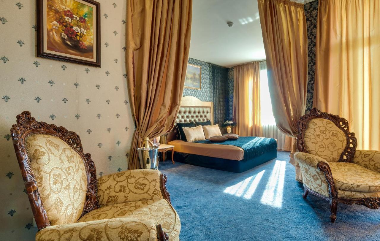 Hotel Bats Петріч Екстер'єр фото
